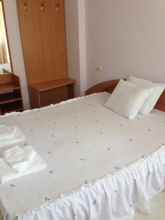 Guest House Sng 内塞伯尔 外观 照片